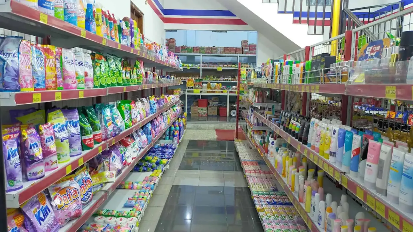 Mall Baru vs Tradisi Parcel Lebaran: Siapa yang Akan Menang di Cilacap?